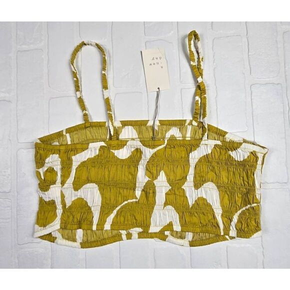 A new day  Yellow Smocked Cropped Top XXL - Picture 2 of 3